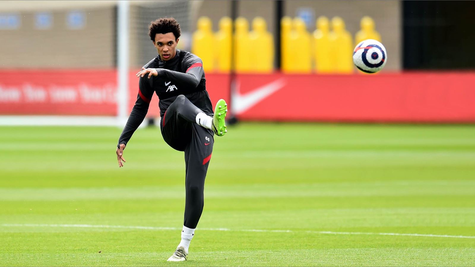 Trent Alexander Arnold in training
